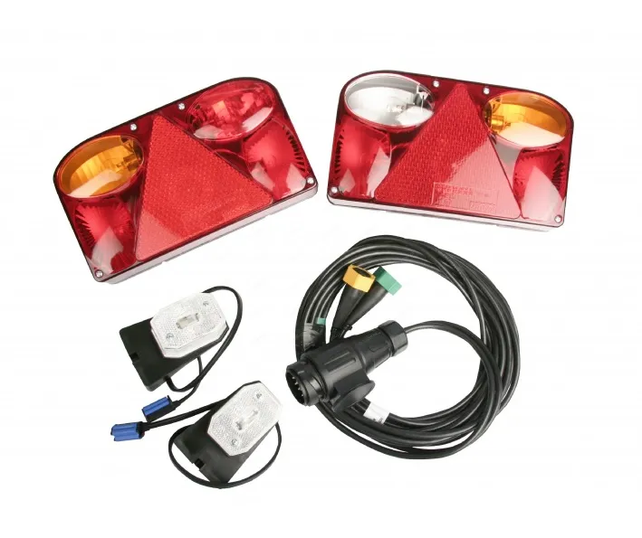 Aktuální SET světel + elektrokabeláž k vleku 13 pin/5 m+ 3,1 m obrys- se světly FT-88BAJ